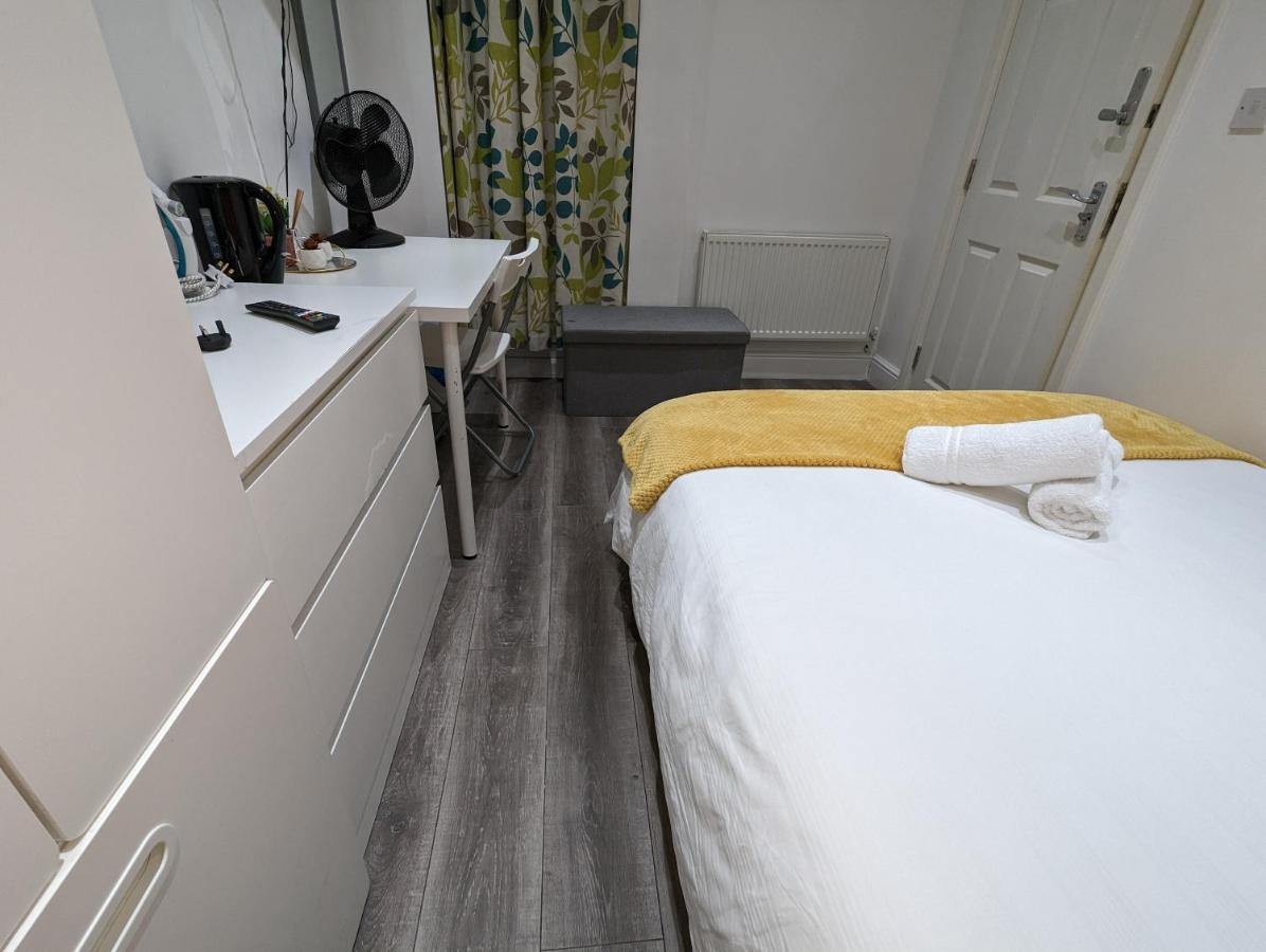 Mile End- Prime Location Hotel London Luaran gambar